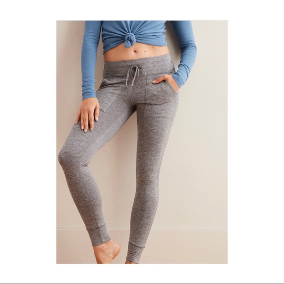 Aerie Pocket And Cuff Legging